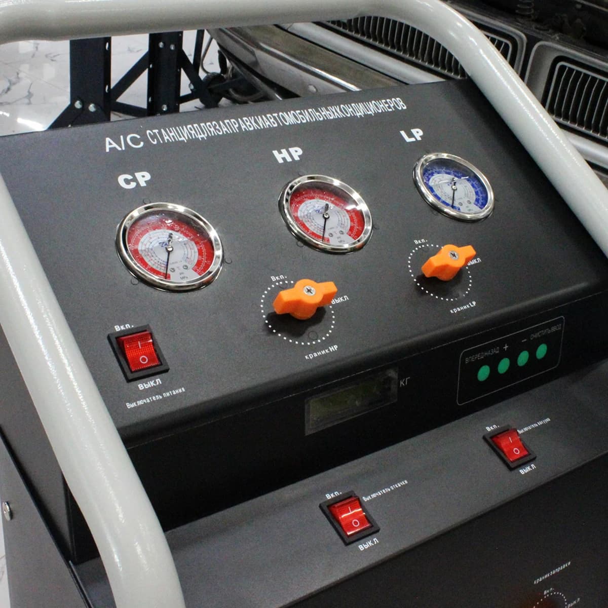 Установки заправки кондиционеров WDK-AC400
