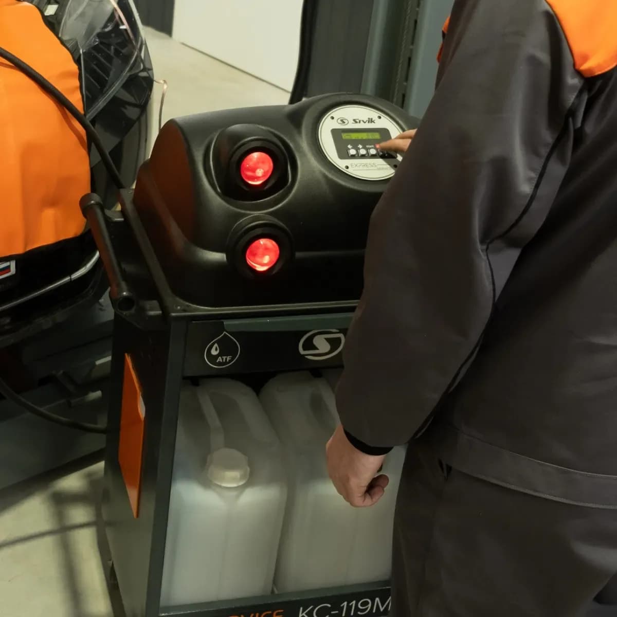 Замена ATF КС-119М