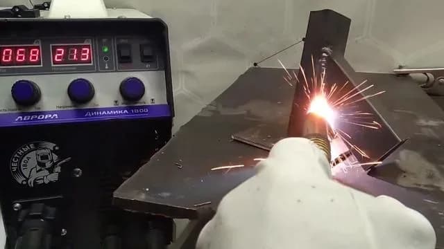 Сварочные полуавтоматы (MIG/MAG) 29078