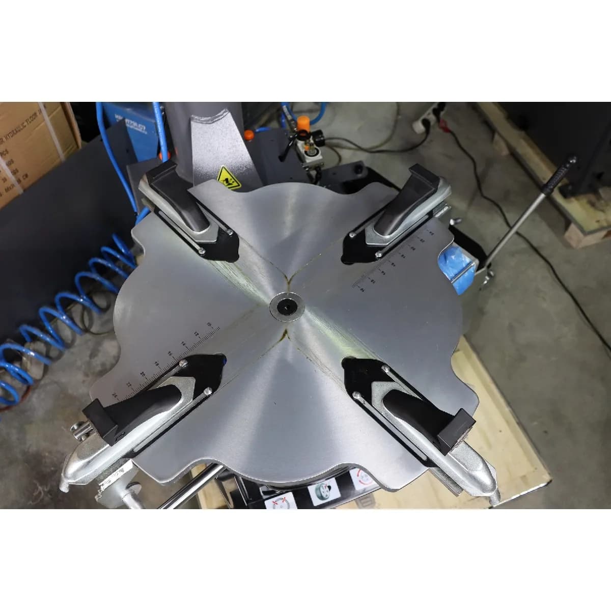 Шиномонтажные станки легковые KRW25
