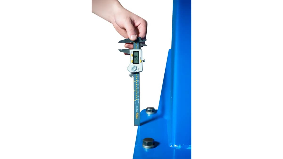 Подъёмники двухстоечные N4120H1-4B_3+2_220