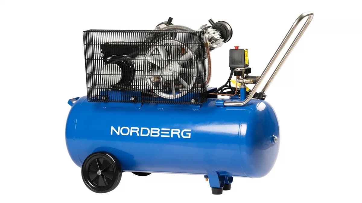 NCE100/360 NORDBERG КОМПРЕССОР 2-х поршн., ременной, чугунная головка, 220В, ресив. 100л, 320л/мин