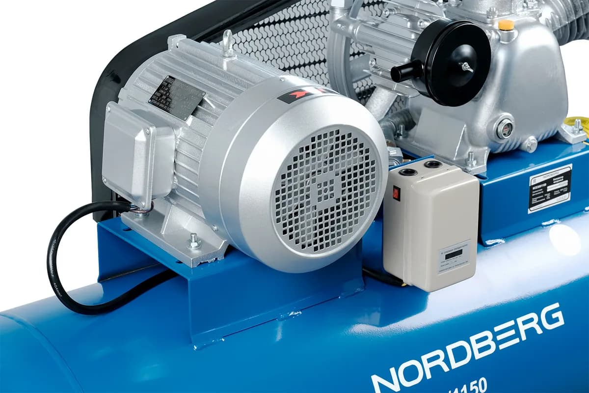 Компрессоры поршневые NCE300/1150