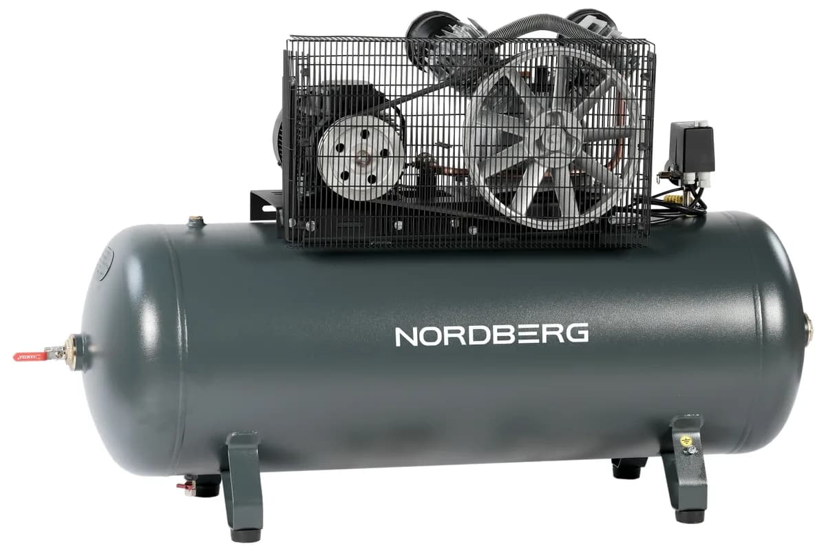 Компрессоры поршневые NCP300/880