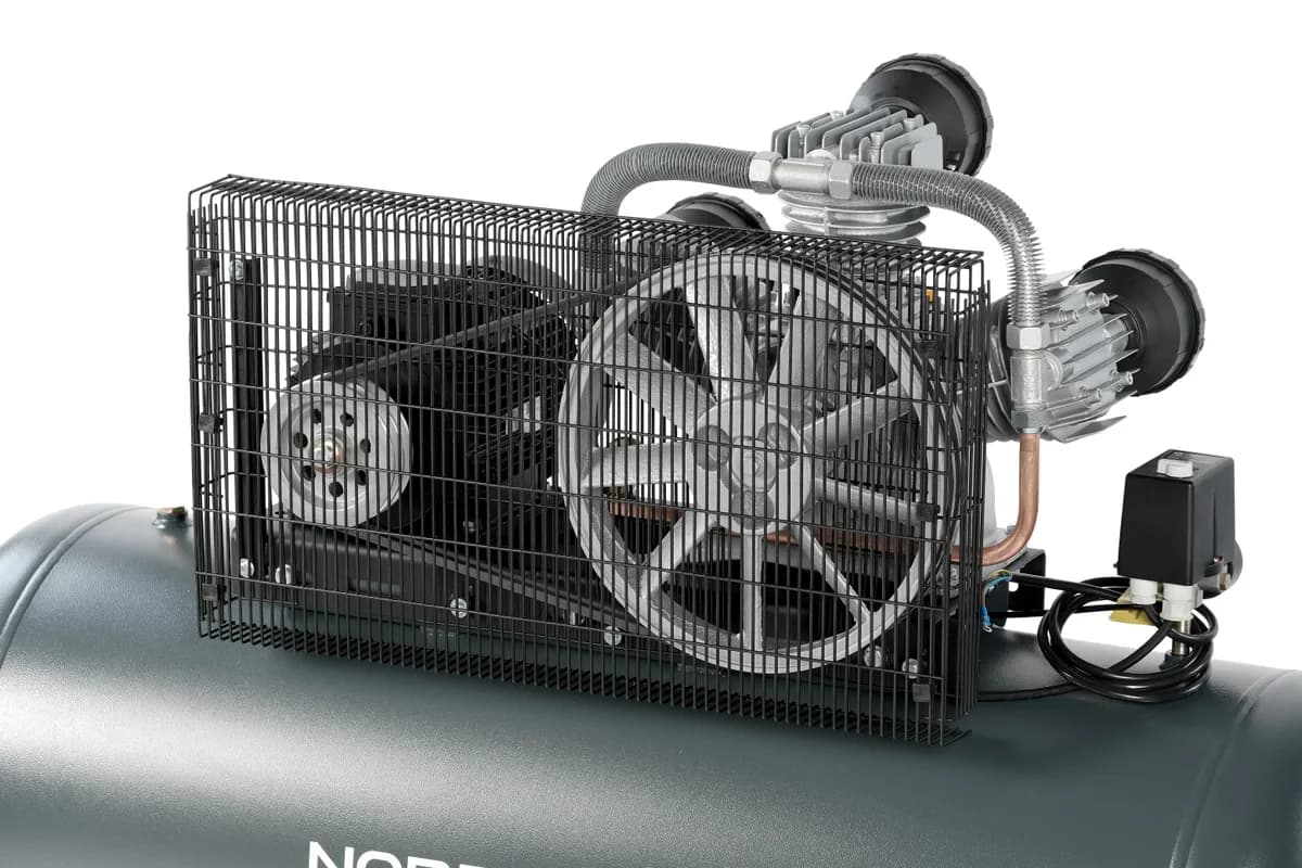 Компрессоры поршневые NCP300/950