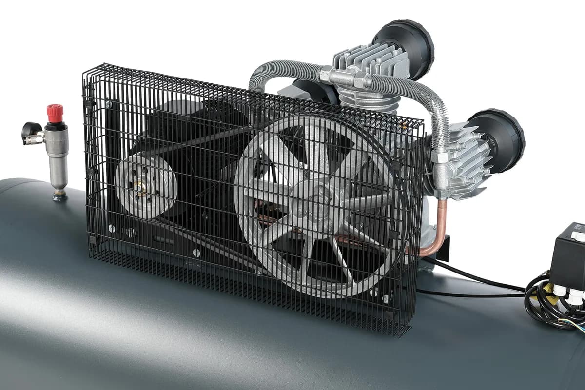 Компрессоры поршневые NCP500/950