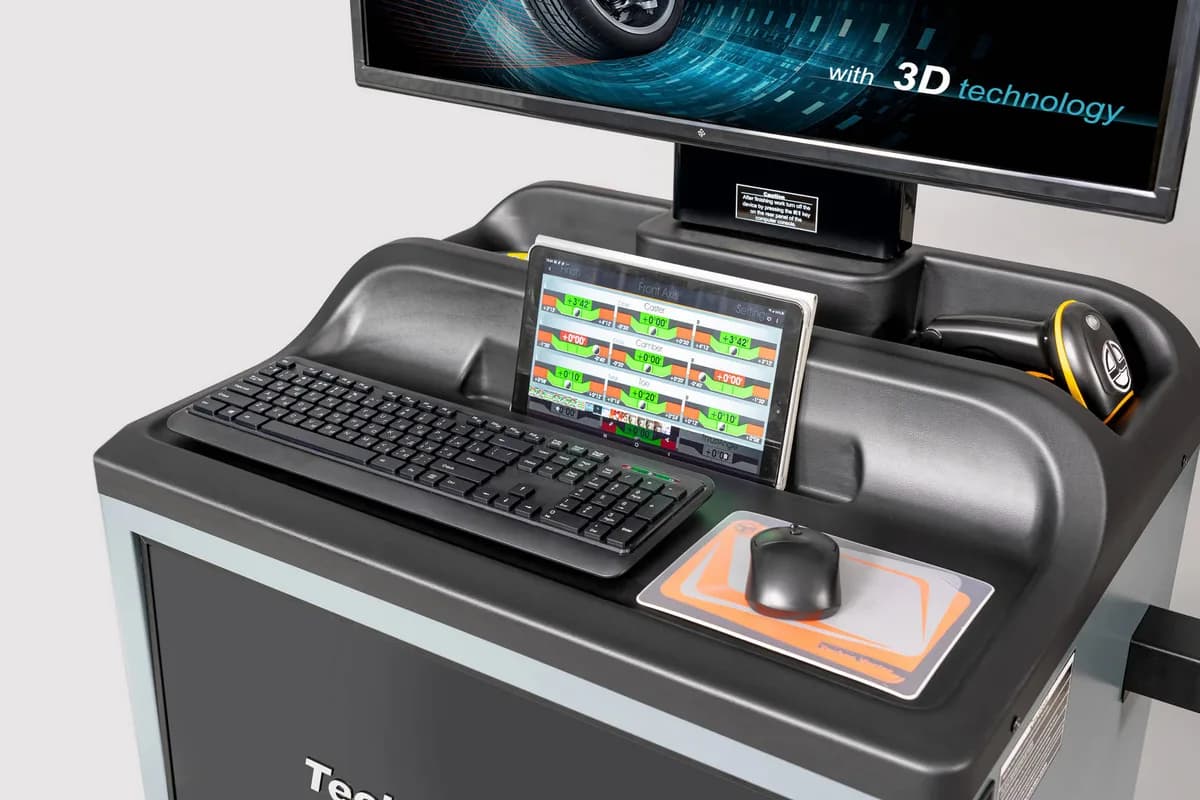 3D стенды сход-развала P 7204 HT MC4